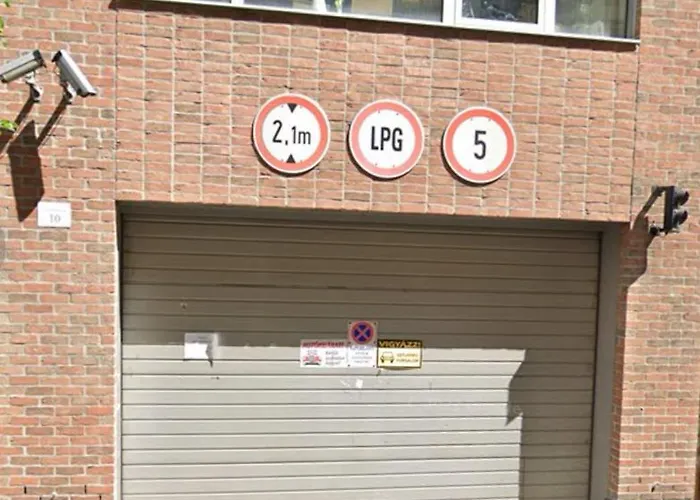Maria Topfive With Free Parking And Brandnew Ac