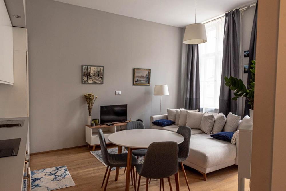 Maria Topfive With Free Parking And Brandnew Ac Appartement